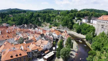 Český Krumlov a Třeboň: Perly Jižních Čech, které lákají turisty z celého světa
