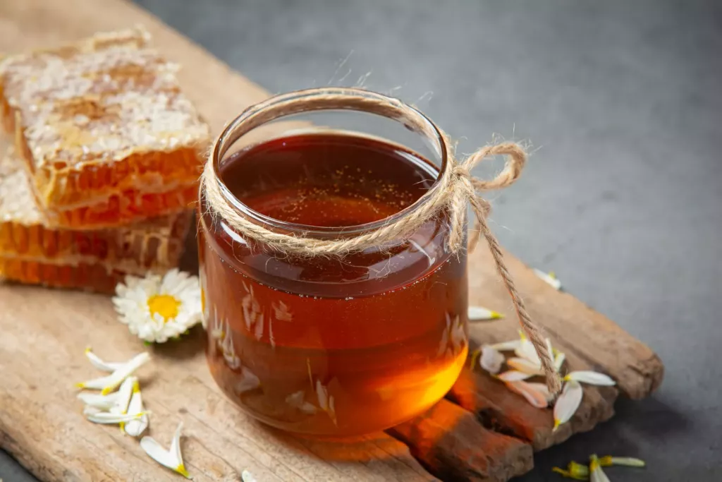 Léčivé účinky medu (Foto: Freepik)