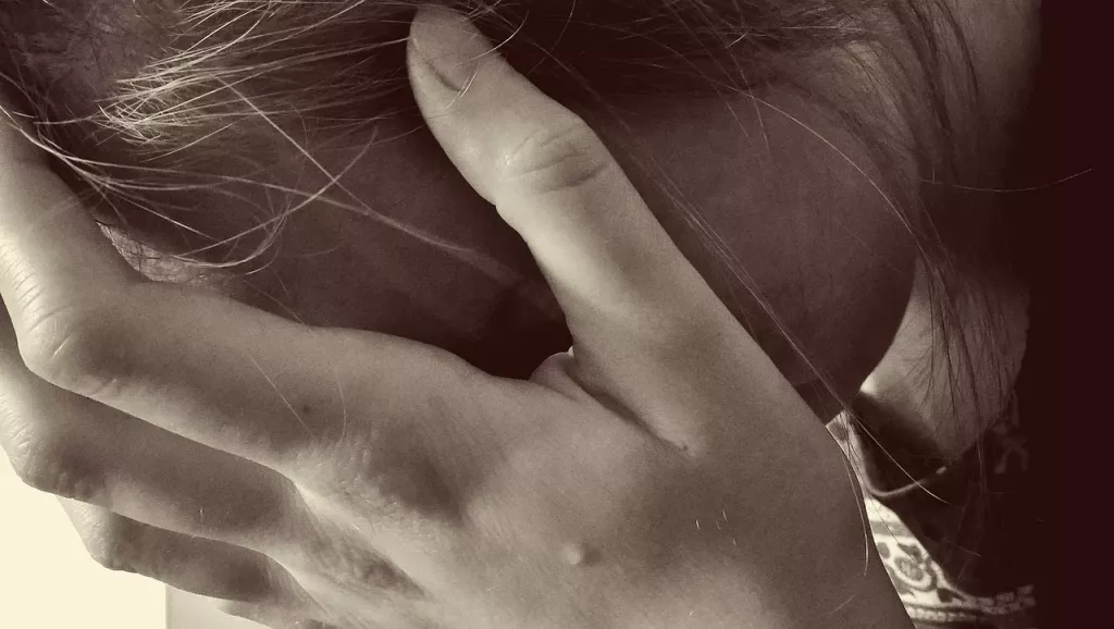 Oběť šikany může v lepším případě skončit u psychoterapeuta, v horším případě si i vzít život (Foto: Pixabay)