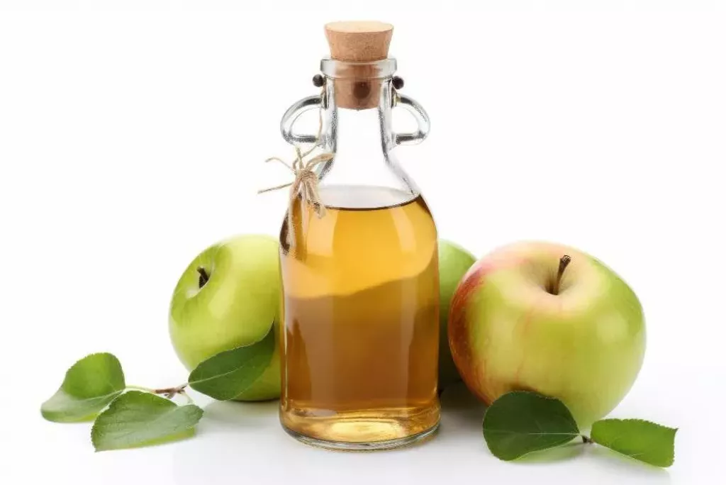 Na co pomáhá jablečný ocet? (Foto: Zdravoslav)